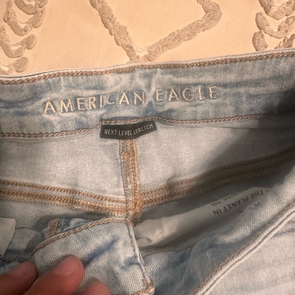 AE light wash no holes high rise jegging 2 x-short - Picture 2 of 4